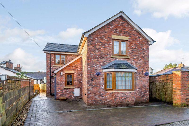 Tarporley Holiday Cottage Экстерьер фото