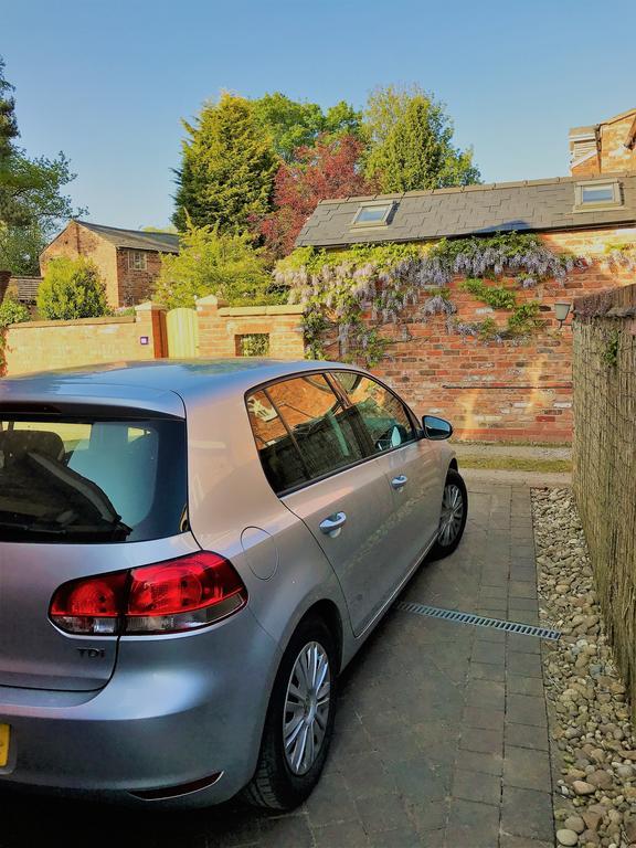 Tarporley Holiday Cottage Экстерьер фото